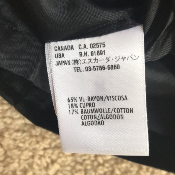 ESCADA Size 42 black velvet pencil skirt - Picture 5 of 10